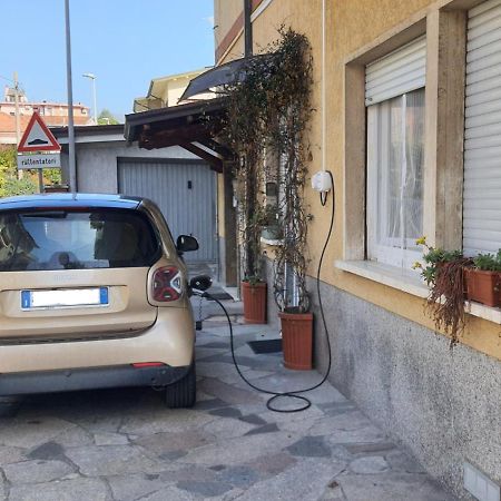 Le Camere Di Sabrina Con Bagno In Camera Sarzana Extérieur photo